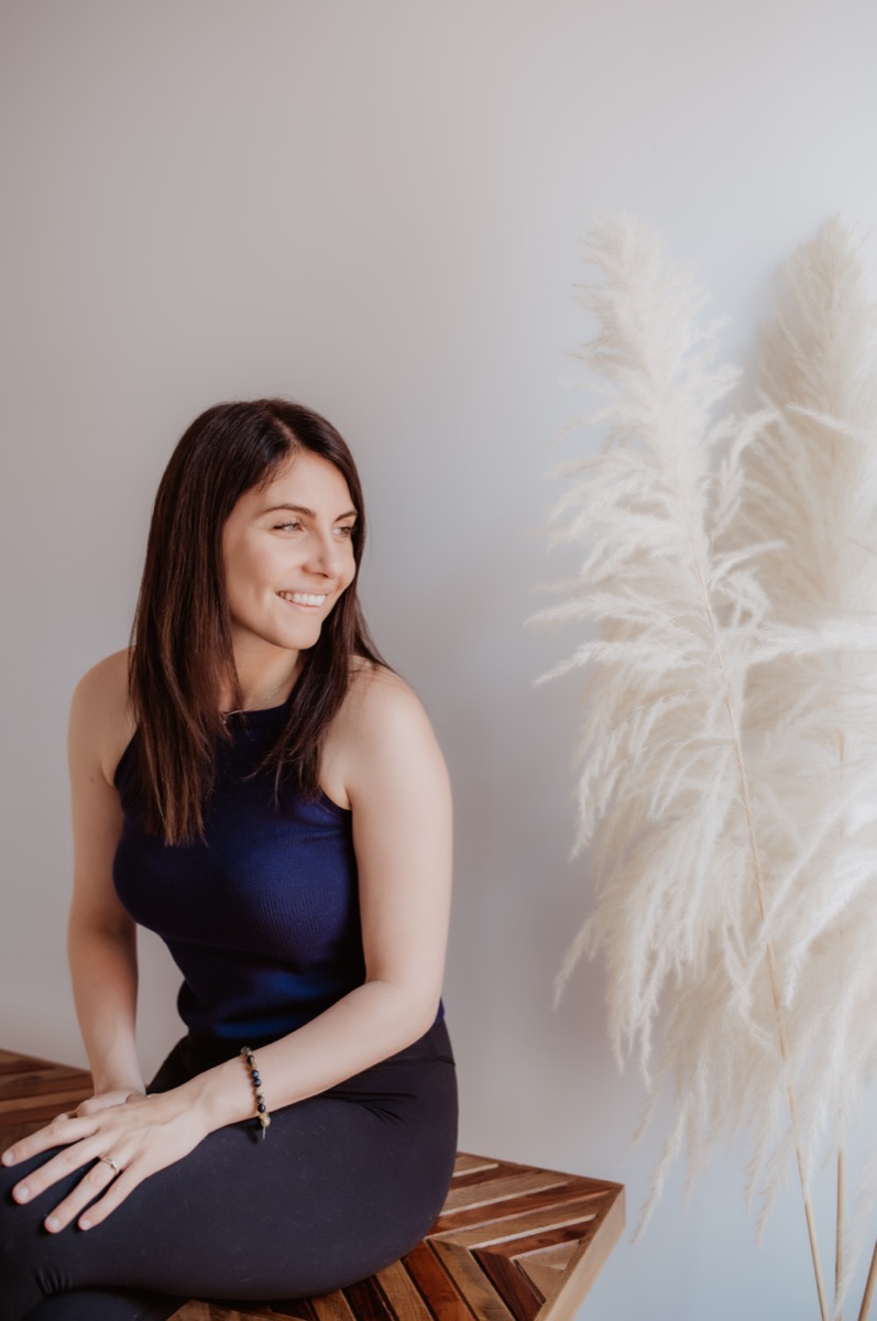 Isabelle Chatelain, Yogalife teacher